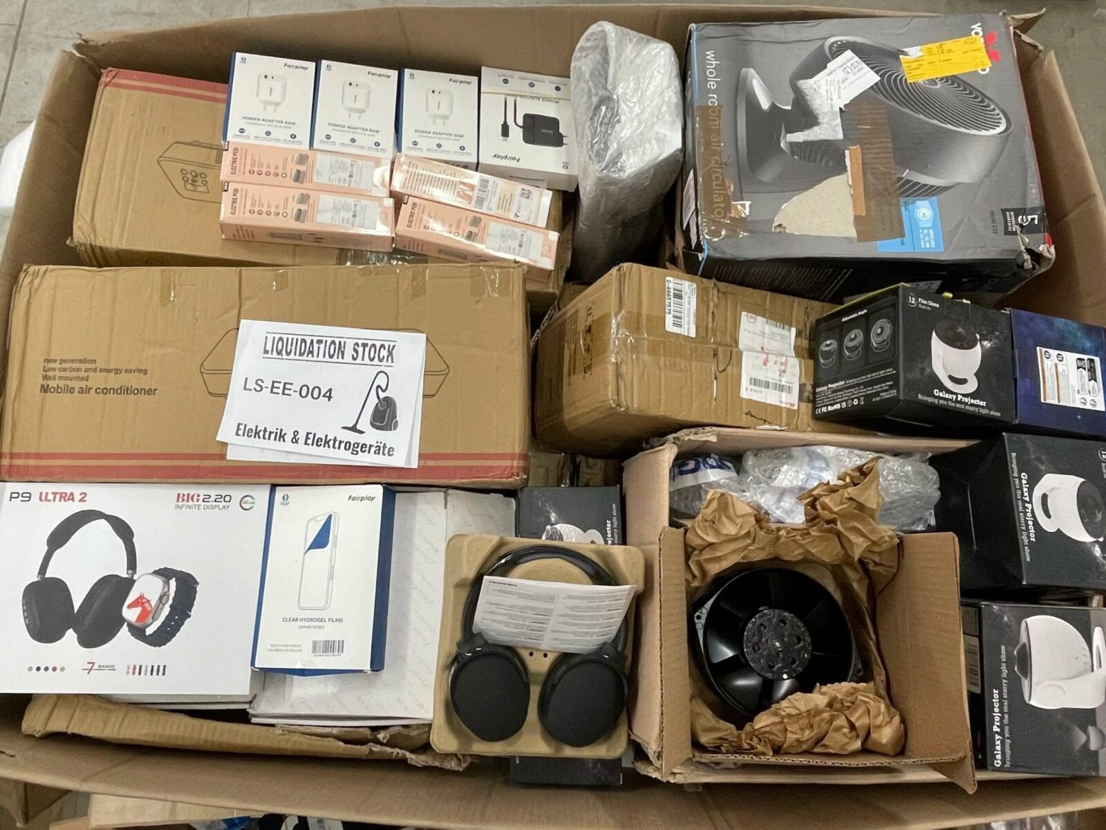 Electronics Liquidation Pallet — Lot 4 Electronics Liquidation Pallet — Lot 4
