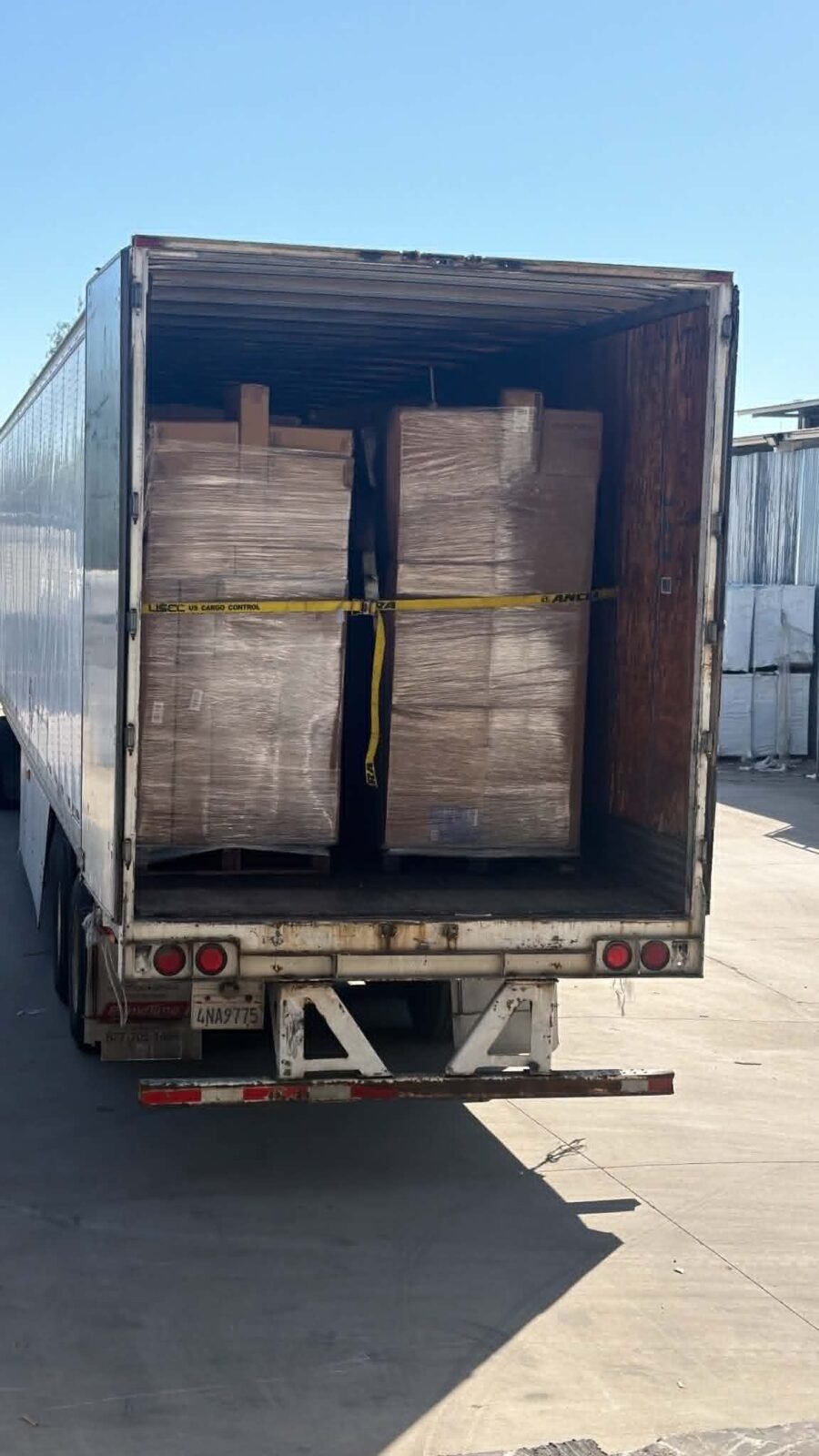Monibloom Home Goods Truckload — 24-26 Pallets of Bamboo Storage Furniture Monibloom Home Goods Truckload — 24-26 Pallets of Bamboo Storage Furniture