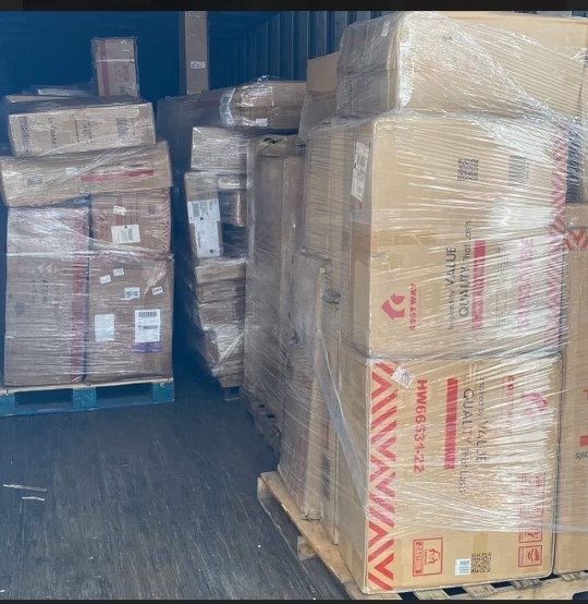 Costway Housewares Truckload — 26-Pallet Home Goods Load Costway Housewares Truckload — 26-Pallet Home Goods Load