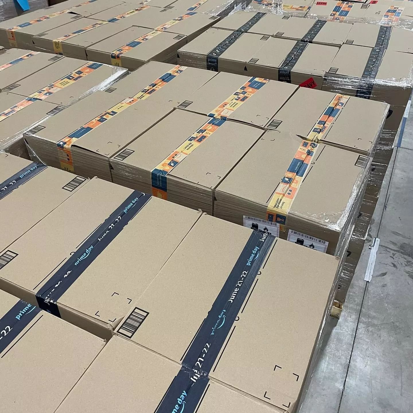 Mystery Box Liquidation Truckload – Est. 22–26 Pallets – photo 3 Mystery Box Liquidation Truckload – Est. 22–26 Pallets – photo 3