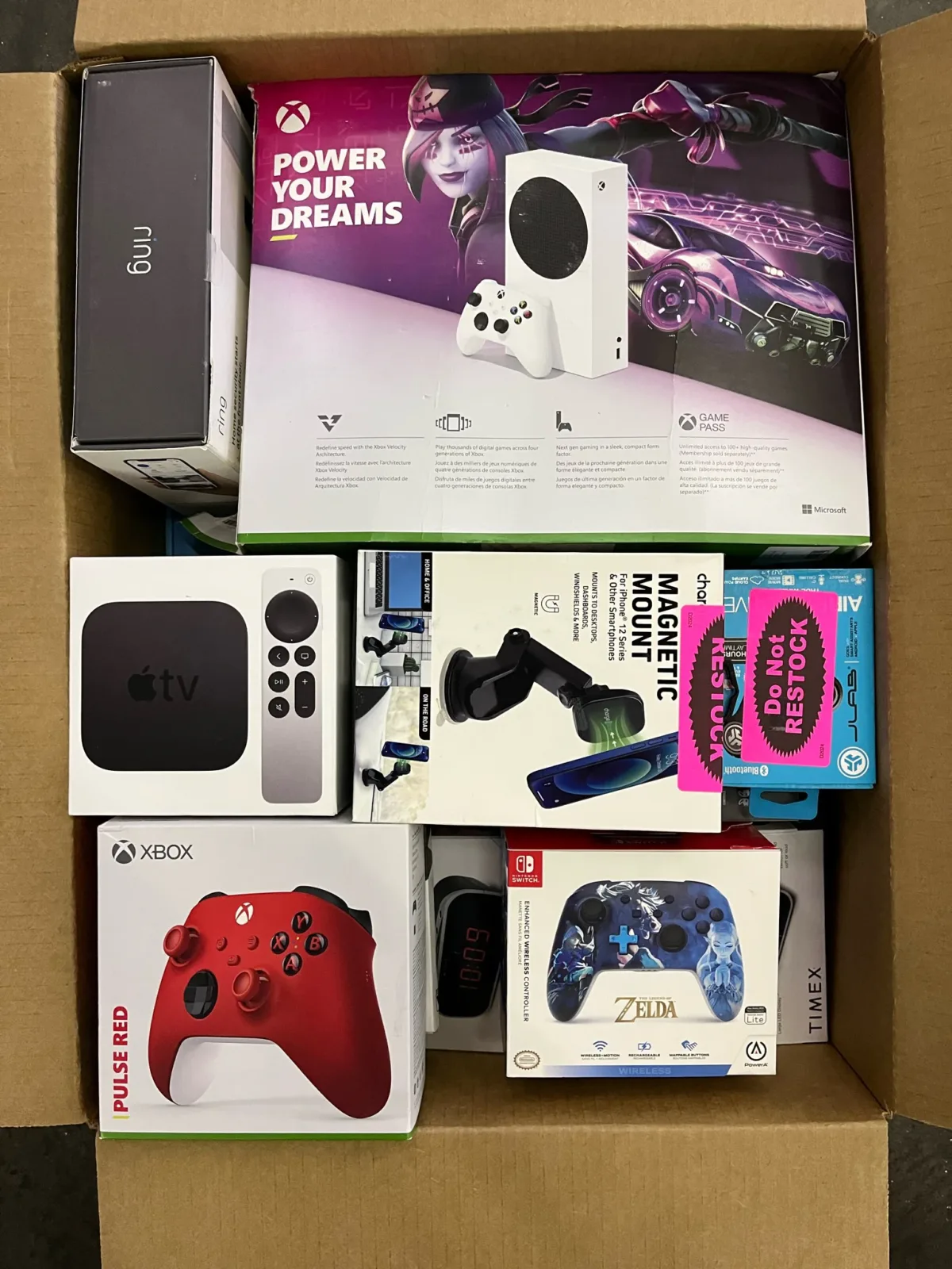 Consumer Tech Resale Lot – Target Electronics Mega Mystery Box – Est. 110–170 Units – photo 4 Consumer Tech Resale Lot - Target Electronics Mega Mystery Box – Est. 110–170 Units – photo 4