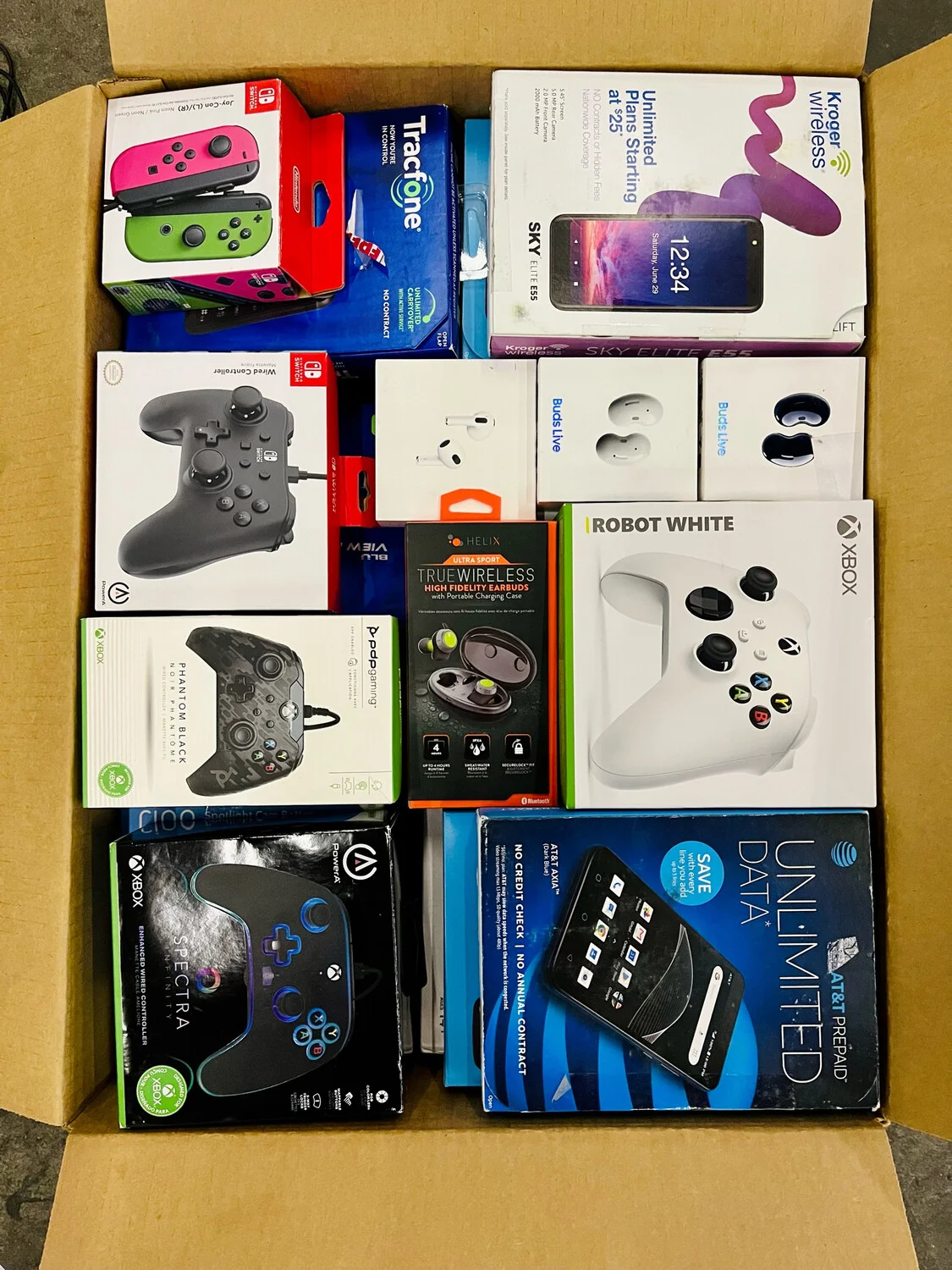 Assorted Tech Resale Lot – Premium Target Electronics Mystery Box – Est. 100–160 Units – photo 6 Assorted Tech Resale Lot - Premium Target Electronics Mystery Box – Est. 100–160 Units – photo 6