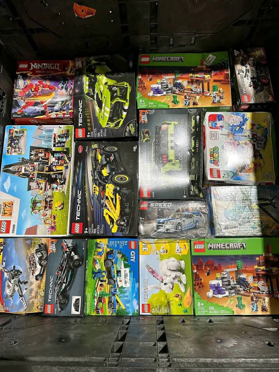 LEGO Toy Liquidation Pallet – Est. 230–360 Pieces – photo 4 LEGO Toy Liquidation Pallet – Est. 230–360 Pieces – photo 4