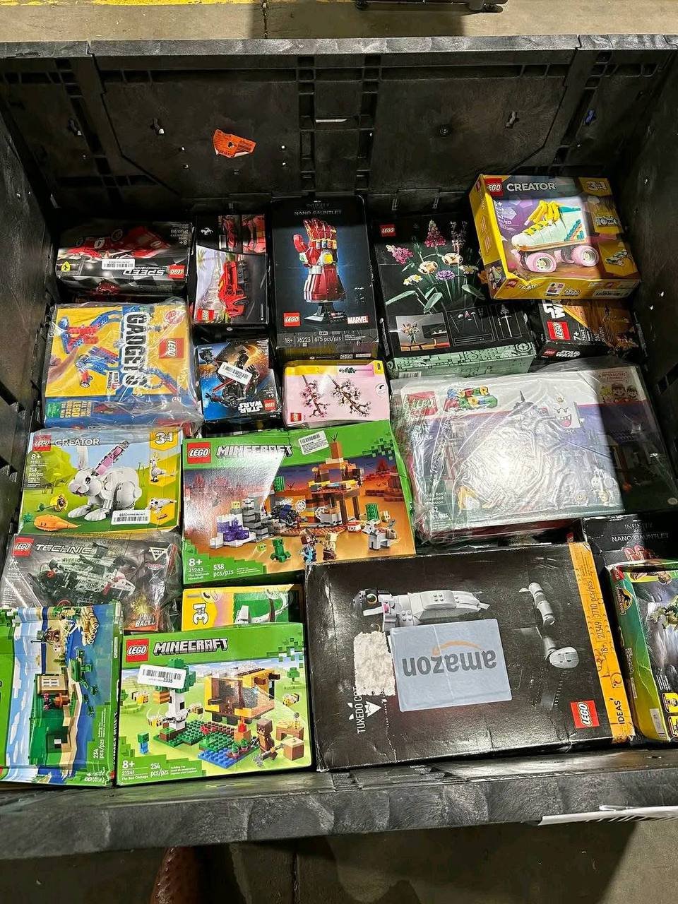 LEGO Toy Liquidation Pallet – Est. 230–360 Pieces – photo 3 LEGO Toy Liquidation Pallet – Est. 230–360 Pieces – photo 3