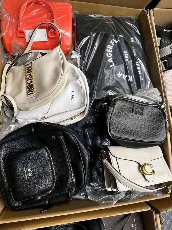 Women’s Handbag Liquidation Pallet Women’s Handbag Liquidation Pallet