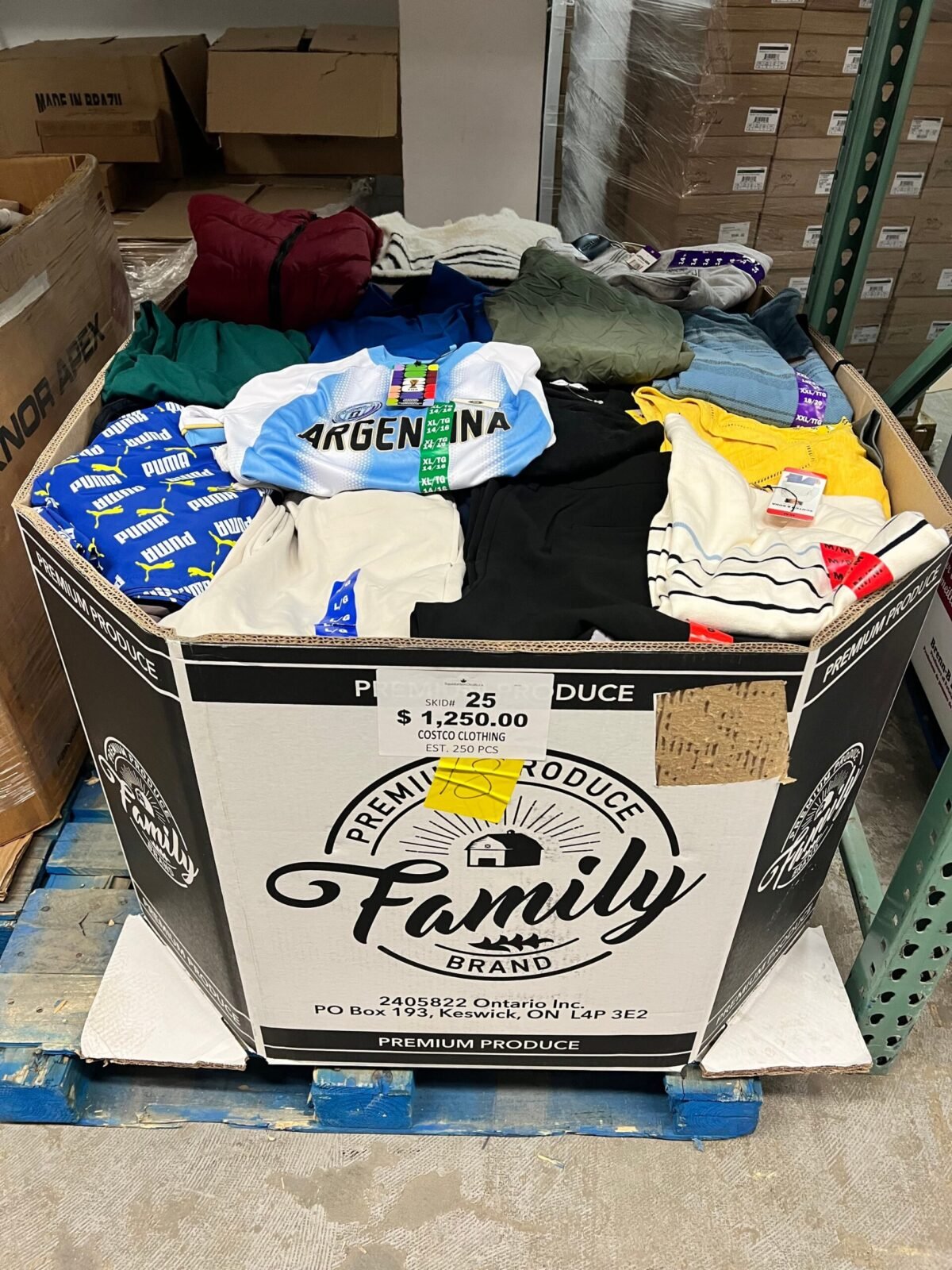 Brand Name Clothing – 250pcs Liquidation Pallet — Lot 4 Brand Name Clothing – 250pcs Liquidation Pallet — Lot 4