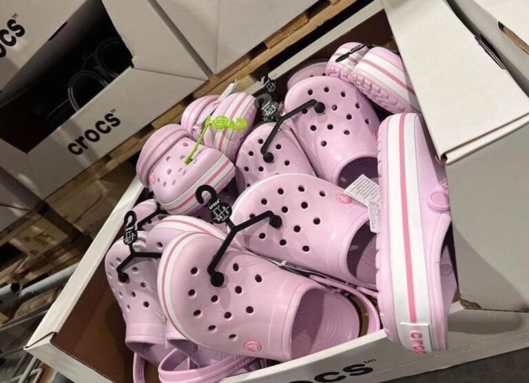 Wholesale Crocs Liquidation (100–320 Pairs) Liquidation Pallet Wholesale Crocs Liquidation (100–320 Pairs) Liquidation Pallet