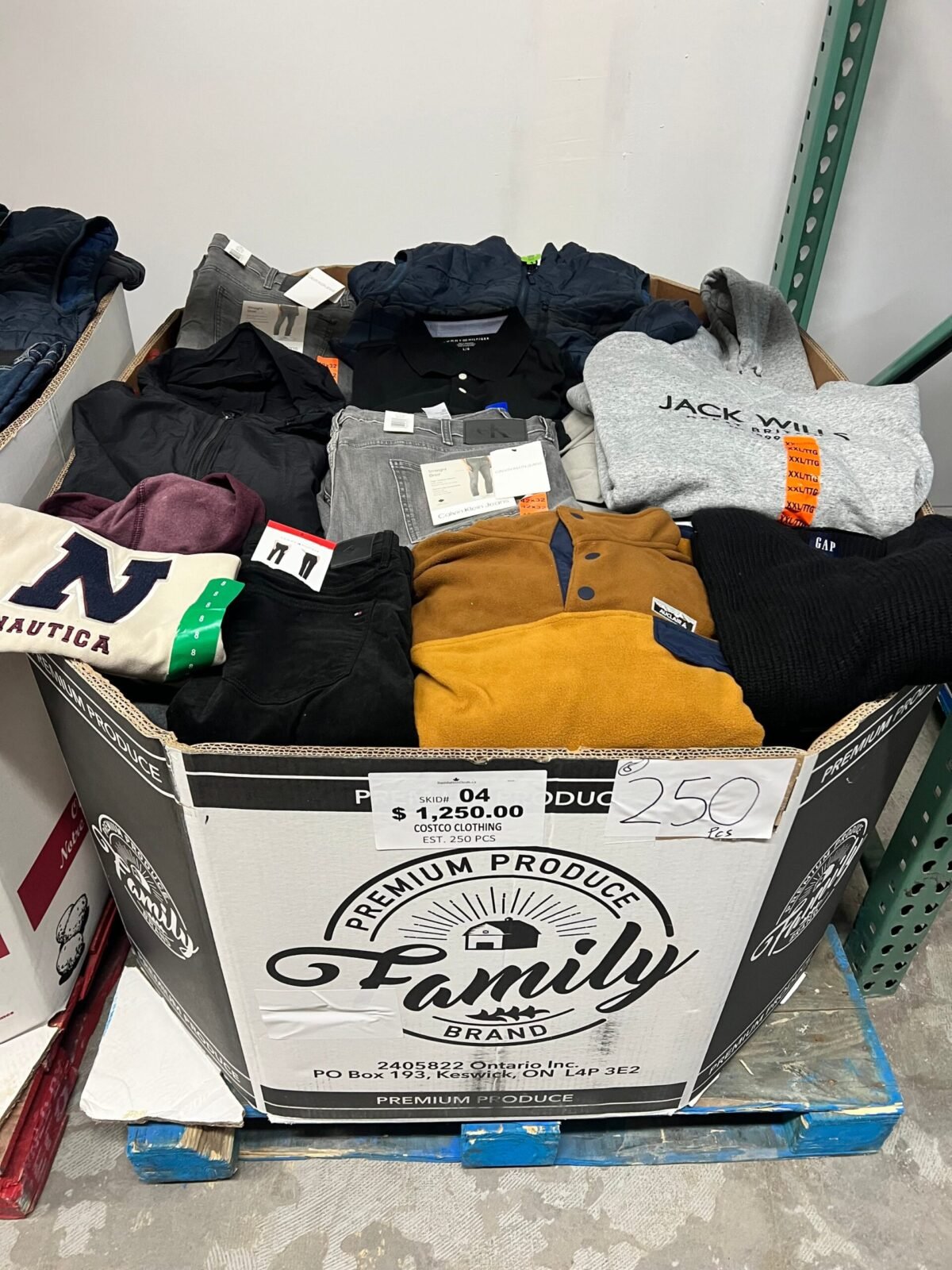 Brand Name Clothing – 250pcs Liquidation Pallet — Lot 20 Brand Name Clothing – 250pcs Liquidation Pallet — Lot 20