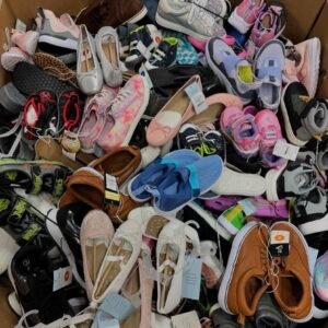 Target Kids Shoes Liquidation Pallet – Est. 60–95 Pairs – photo 5