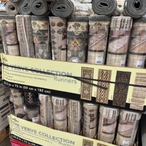 Wholesale Rugs Carpet Pallet — Assorted Area Rugs, Runners & Mats Lot