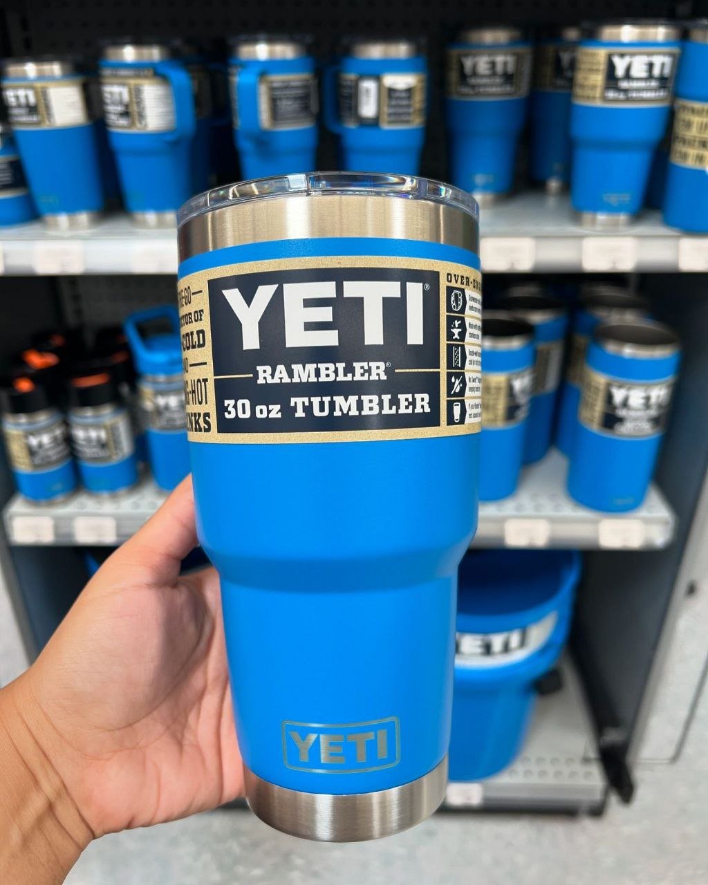 Mixed Tumblers Wholesale Pallet — Assorted Insulated Drinkware Lot Mixed Tumblers Wholesale Pallet — Assorted Insulated Drinkware Lot