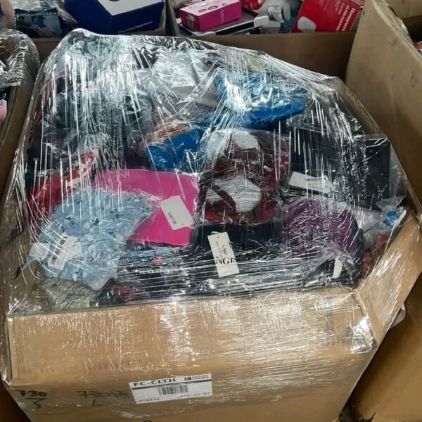 Amazon Clothing Return Pallets – 300+ Items – photo 4 Amazon Clothing Return Pallets – 300+ Items – photo 4
