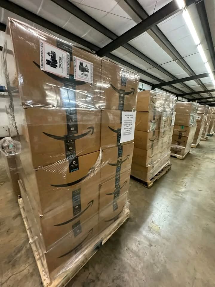 Amazon Mystery Boxes Approx. 100 boxes Per Pallet – photo 2 Amazon Mystery Boxes Approx. 100 boxes Per Pallet – photo 2