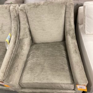 Furniture liquidation pallets 1 - Furniture Liquidation Pallets: 1 Mitchell Gold + Bob Williams Chair