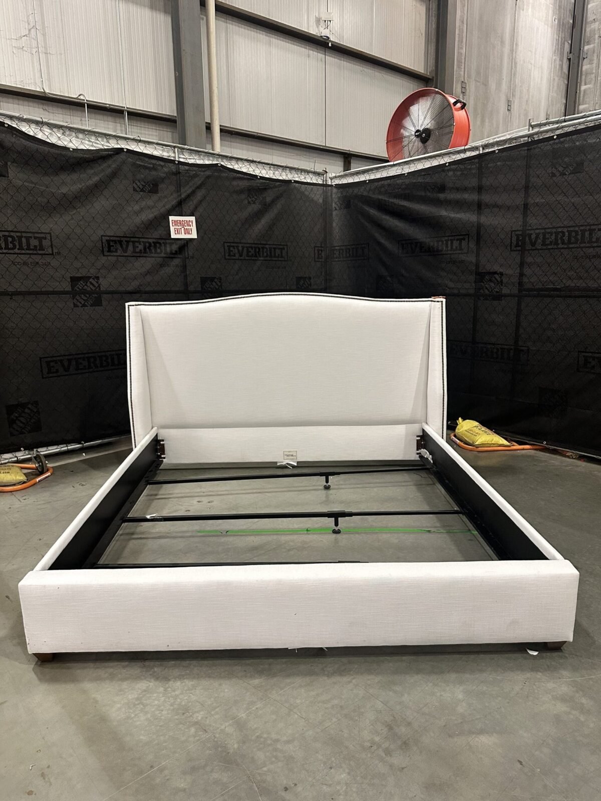 Mitchell Gold + Bob Williams King Bed Pallet Gold bob williams king - Mitchell Gold + Bob Williams King Bed Pallet