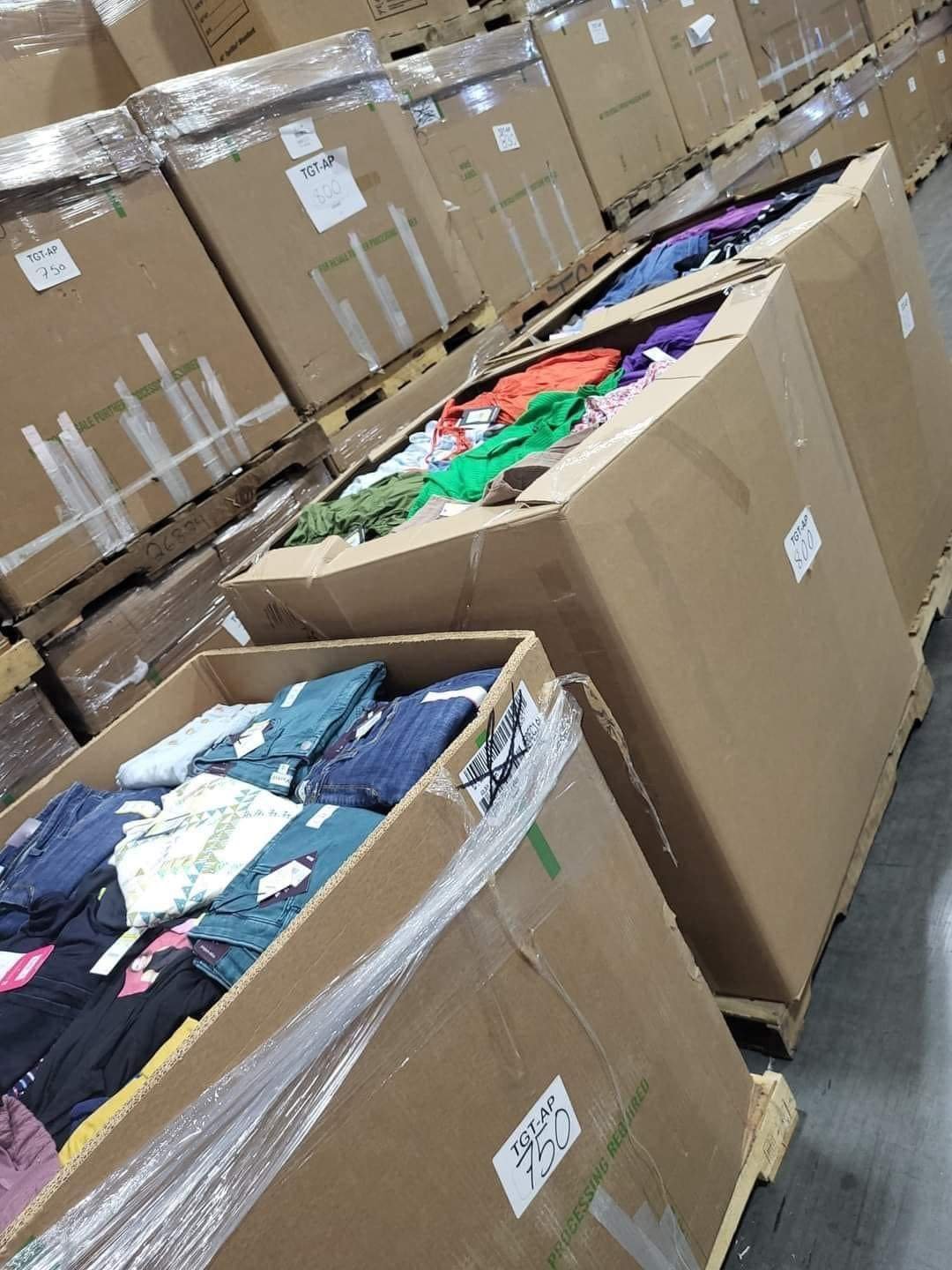 Mixed Emotions Clothing-Pallets Mixed emotions clothing pallets - Mixed Emotions Clothing-Pallets