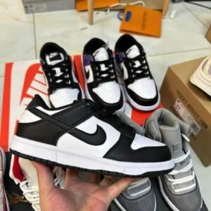 Assorted Branded Sneakers Pallet – Est. 200–310 Pairs – photo 4