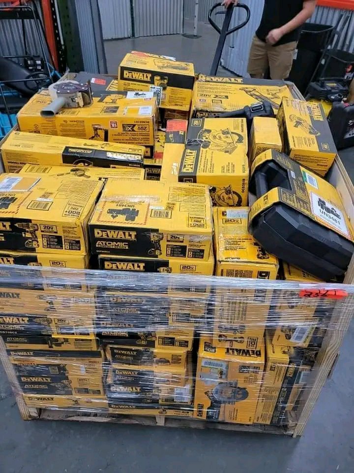 Dewalt Tool Pallets – 30+ Tools Dewalt Tool Pallets – 30+ Tools