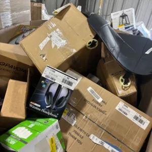 Walmart Medium Dotcom Returns Truckload – Est. 22–26 Pallets – photo 1