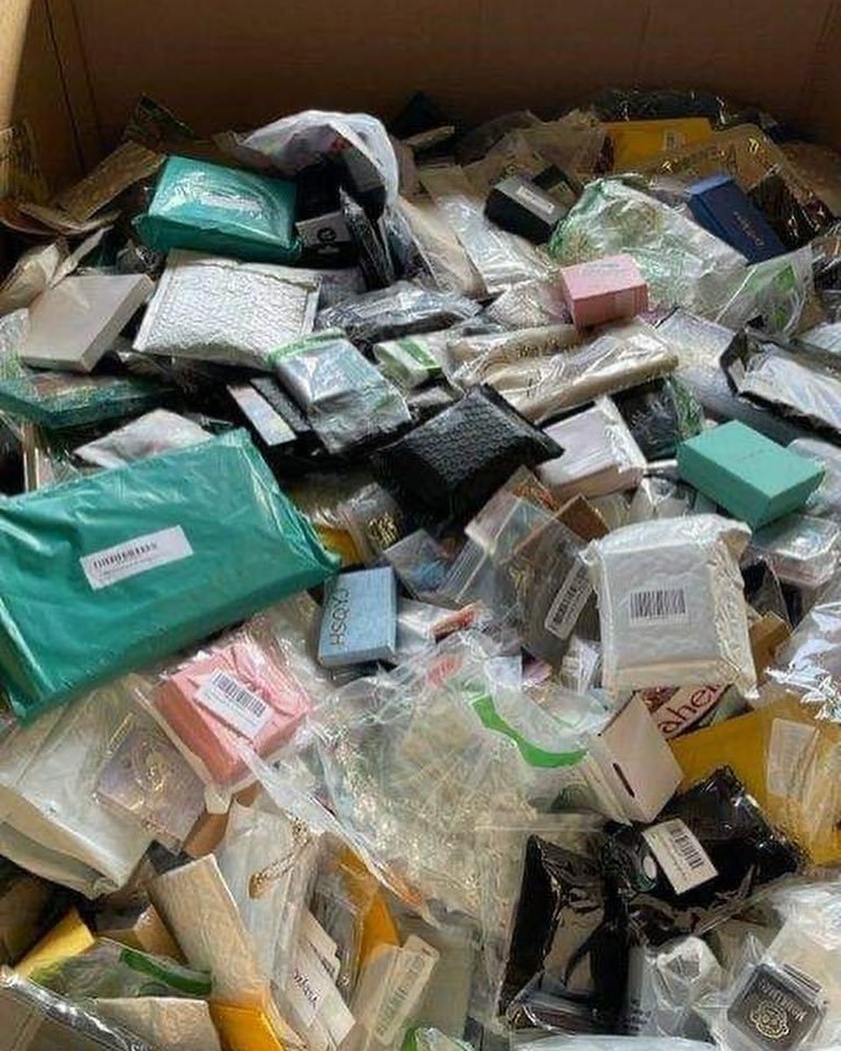 Brand New Jewelry Pallet – Est. 390–610 Pieces – photo 4 Brand New Jewelry Pallet – Est. 390–610 Pieces – photo 4